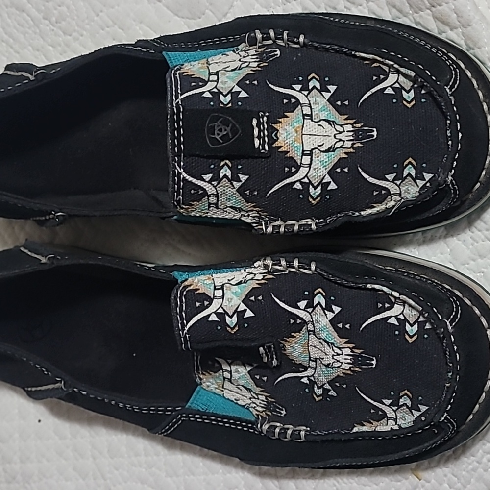 Ariat casual shoes
